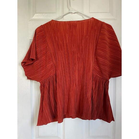 Madewell Micropleat Short Sleeve Top in Color Rusty Torch Women’s Size Medium - Picture 5 of 7